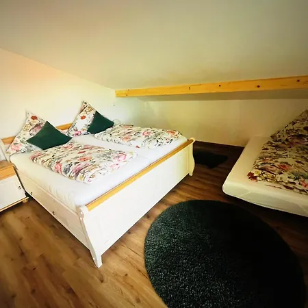 Apartament Lory Mit Schlossblick *