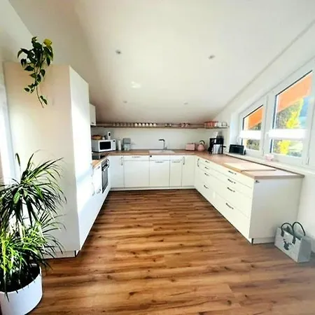 23 Neu Erbaute Mit Schloss- Und Panoramablick Apartment Halblech